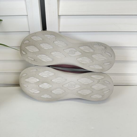 Skechers Pink Step Lite Vegan Luster Slip On Sneaker Flat Goga Mat Shoe Size 9 - Picture 8 of 9